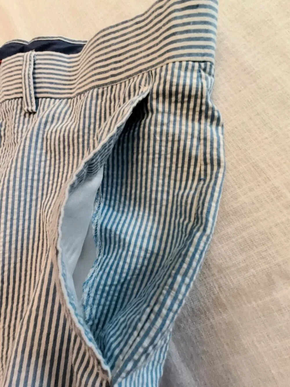 Linea Uomo Men Size 42X32 Pinstriped Cuffed Pants Blue/White
